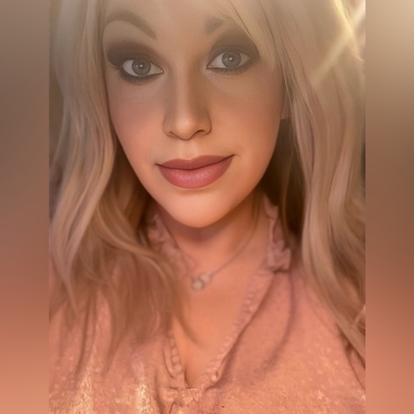 Meet your Posher, DesRae! - Picture 8 of 16